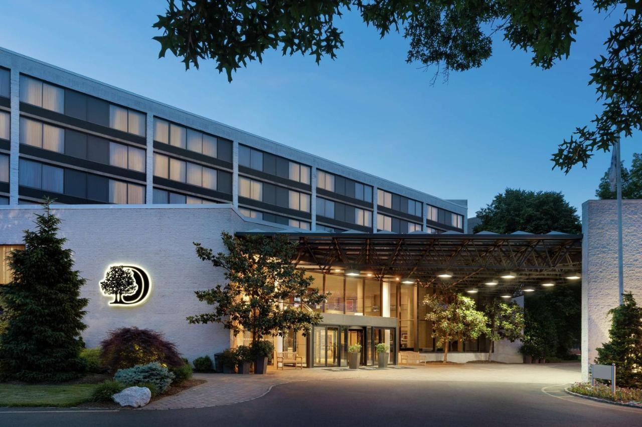 Doubletree By Hilton Hotel & Executive Meeting Center Somerset Exterior photo